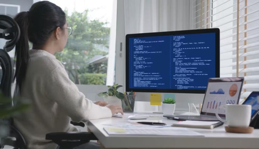 和静县企业数字化解决方案：机器学习赋能商业模式升级的核心路径
